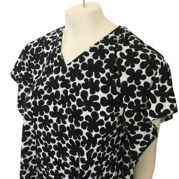 MARIMEKKO Terrycloth Kaftan Cover Up in Paprika print Black White KIDS - Picture 4 of 9